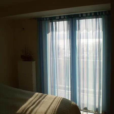 Beachfront * Duće