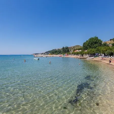Beachfront * Duće